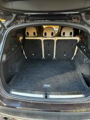 Deep-cleaned SUV interior after detailing